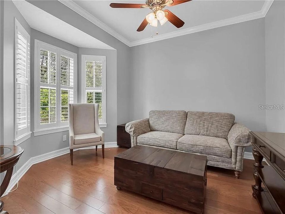 For Sale: $1,398,494 (6 beds, 5 baths, 4814 Square Feet)