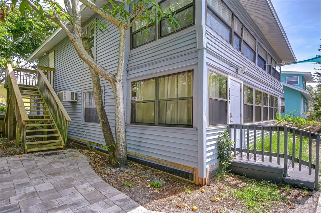 En Venta: $549,000 (3 camas, 0 baños, 1893 Pies cuadrados)