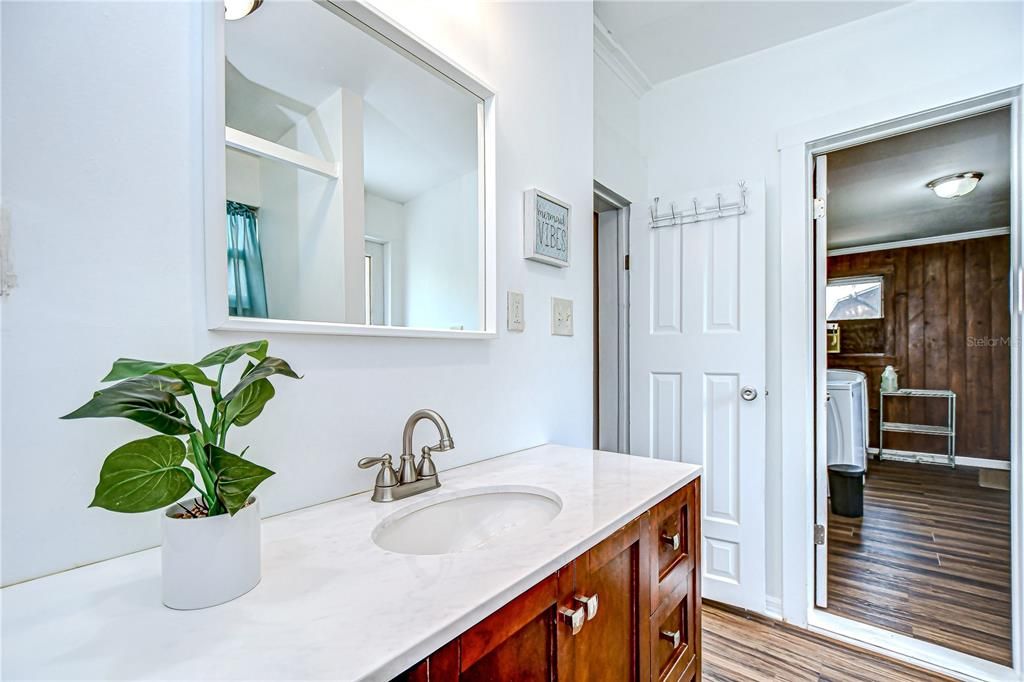 En Venta: $549,000 (3 camas, 0 baños, 1893 Pies cuadrados)