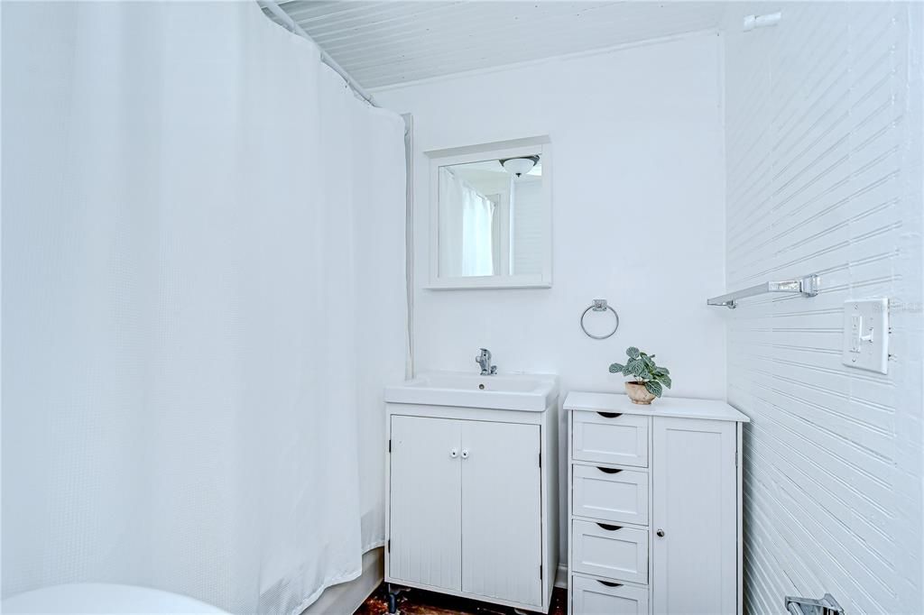 En Venta: $549,000 (3 camas, 0 baños, 1893 Pies cuadrados)