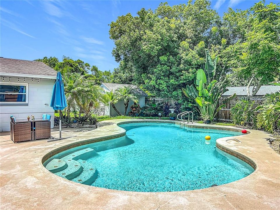 待售: $409,000 (3 贝兹, 2 浴室, 1602 平方英尺)