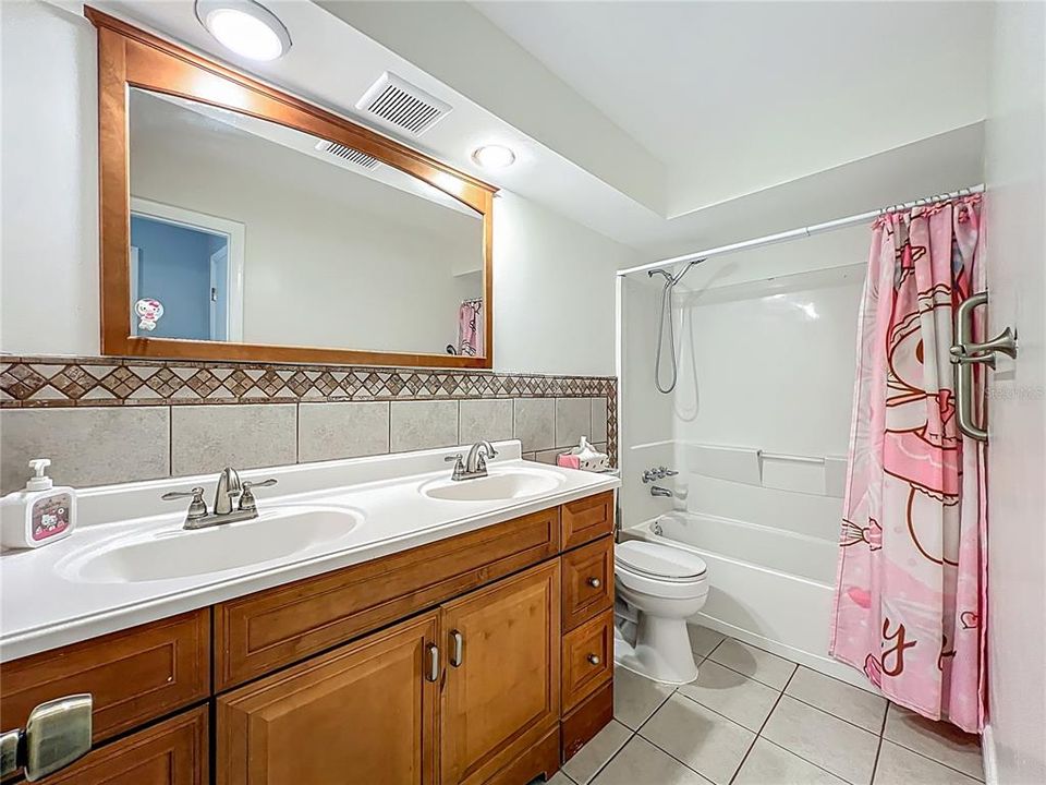 待售: $409,000 (3 贝兹, 2 浴室, 1602 平方英尺)