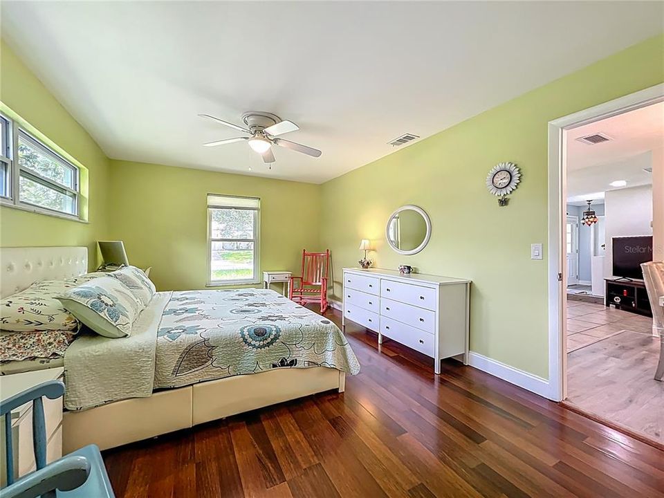 待售: $409,000 (3 贝兹, 2 浴室, 1602 平方英尺)