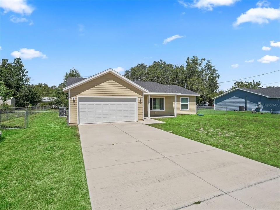 En Venta: $249,000 (3 camas, 2 baños, 1310 Pies cuadrados)