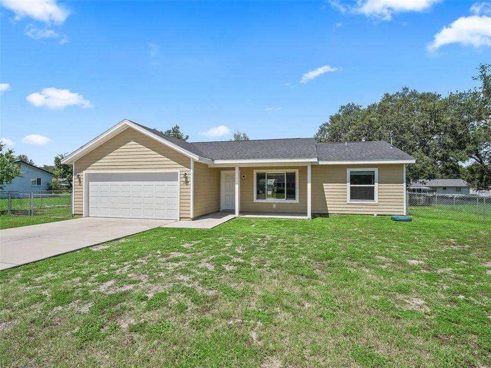 En Venta: $249,000 (3 camas, 2 baños, 1310 Pies cuadrados)