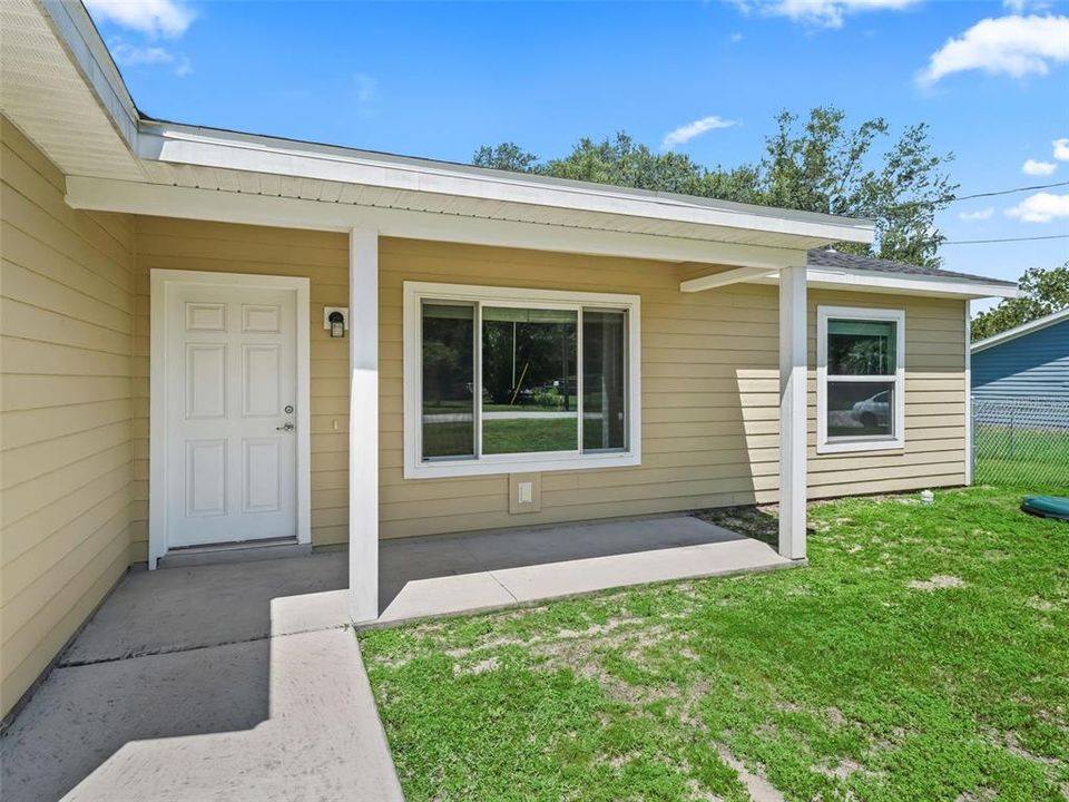 En Venta: $249,000 (3 camas, 2 baños, 1310 Pies cuadrados)