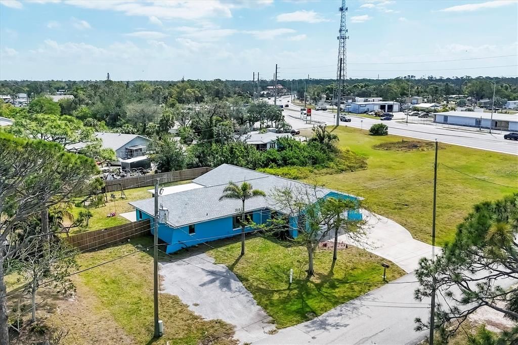 En Venta: $379,900 (3 camas, 2 baños, 2456 Pies cuadrados)