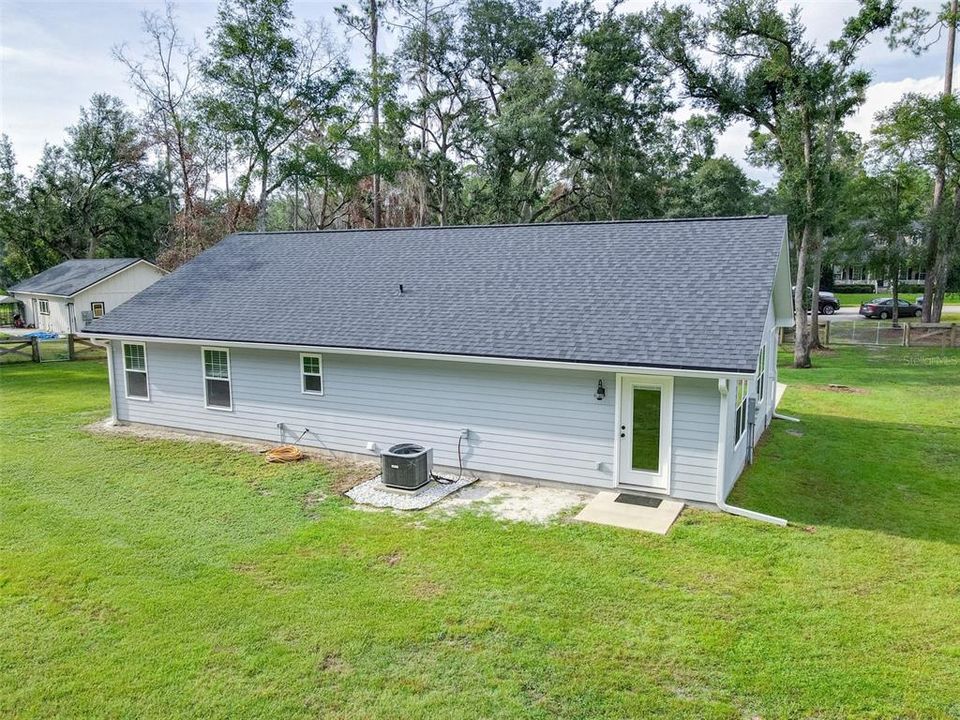 На продажу: $385,000 (3 спален, 2 ванн, 1494 Квадратных фут)