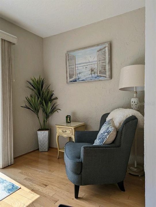 For Rent: $3,500 (2 beds, 2 baths, 1012 Square Feet)