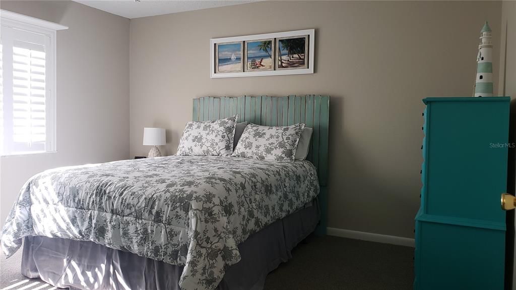 For Rent: $3,500 (2 beds, 2 baths, 1012 Square Feet)