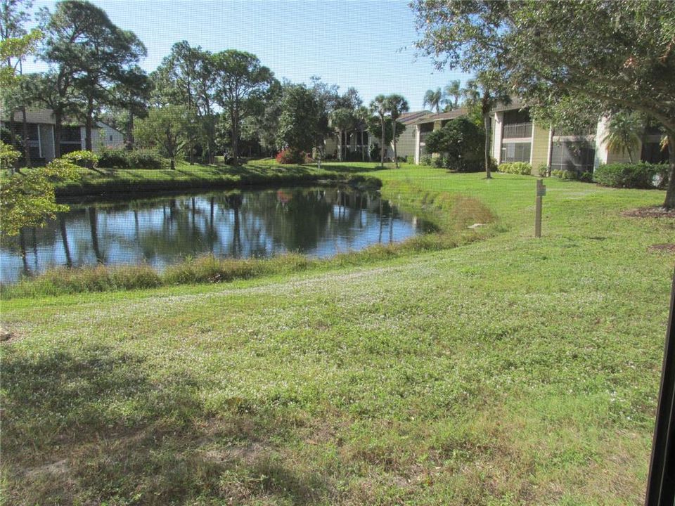 For Rent: $3,500 (2 beds, 2 baths, 1012 Square Feet)