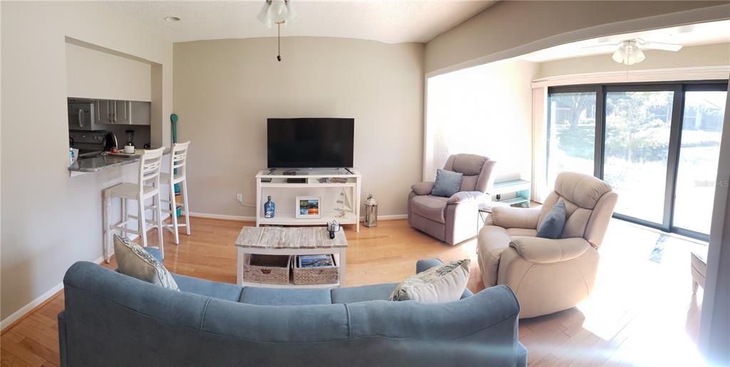 For Rent: $3,500 (2 beds, 2 baths, 1012 Square Feet)