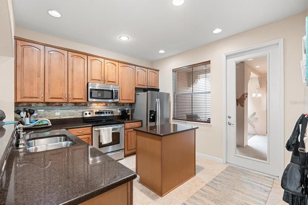 Active With Contract: $325,000 (3 beds, 2 baths, 1956 Square Feet)