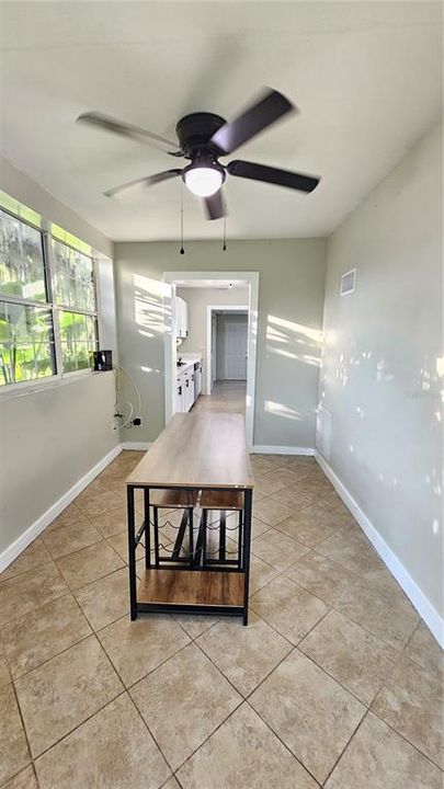 For Sale: $372,000 (3 beds, 2 baths, 1425 Square Feet)