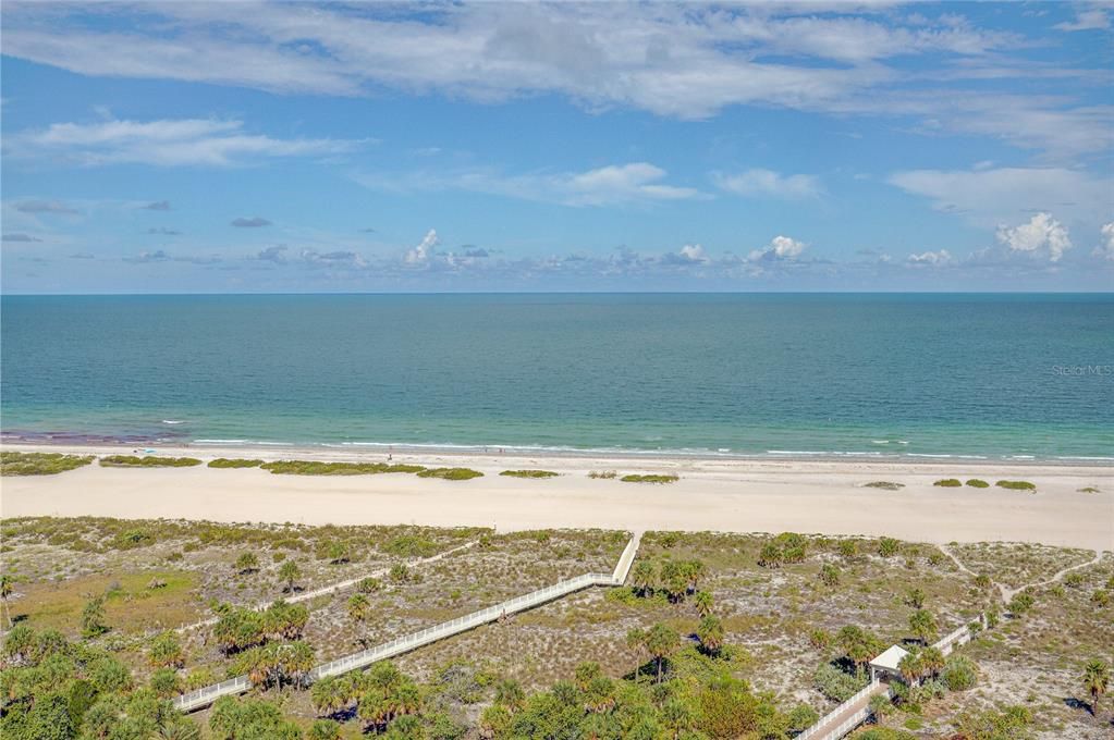 В аренду: $8,000 (2 спален, 2 ванн, 1952 Квадратных фут)