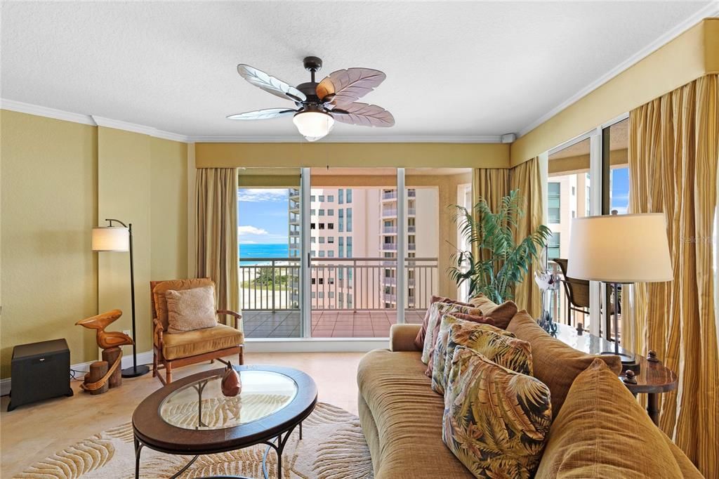 В аренду: $8,000 (2 спален, 2 ванн, 1952 Квадратных фут)