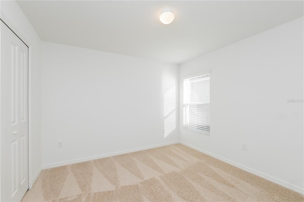 Active With Contract: $306,480 (3 beds, 2 baths, 1447 Square Feet)