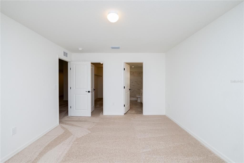 Active With Contract: $306,480 (3 beds, 2 baths, 1447 Square Feet)