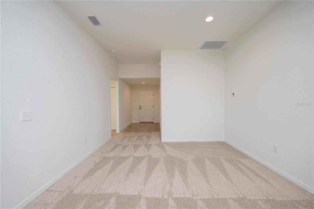 Active With Contract: $306,480 (3 beds, 2 baths, 1447 Square Feet)