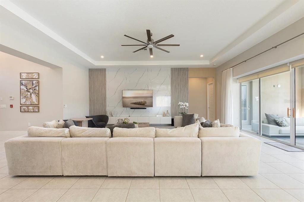 For Sale: $2,795,000 (7 beds, 7 baths, 5944 Square Feet)