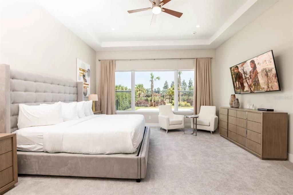 For Sale: $2,795,000 (7 beds, 7 baths, 5944 Square Feet)