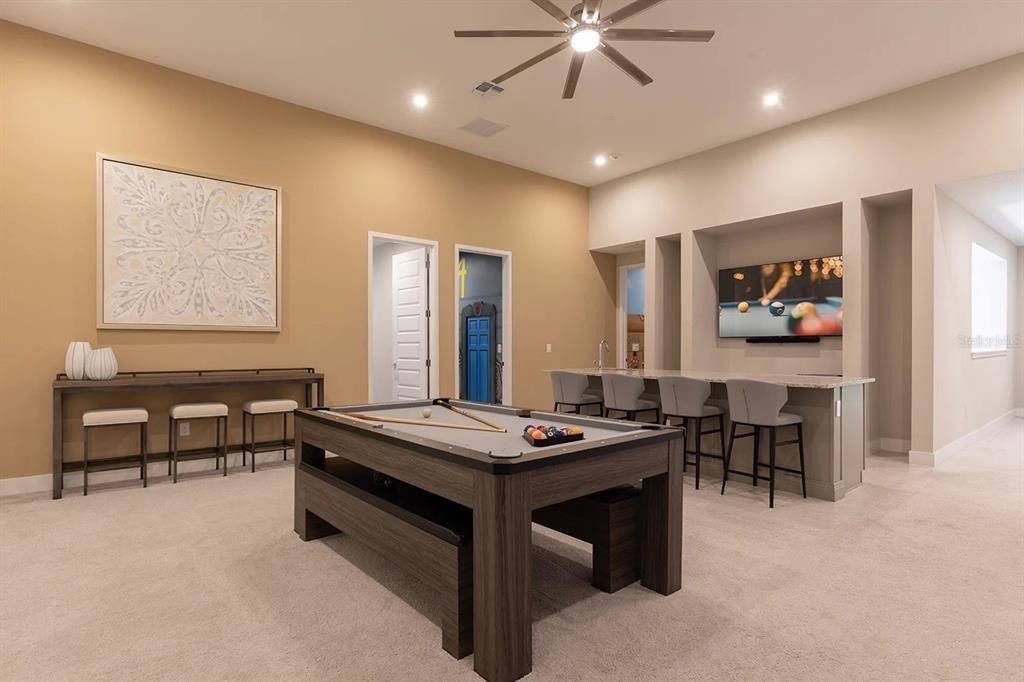 For Sale: $2,795,000 (7 beds, 7 baths, 5944 Square Feet)