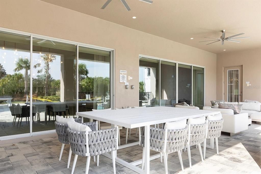 For Sale: $2,795,000 (7 beds, 7 baths, 5944 Square Feet)