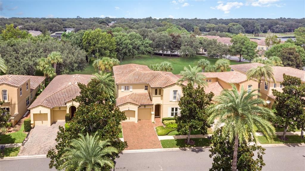 En Venta: $925,000 (4 camas, 3 baños, 3451 Pies cuadrados)