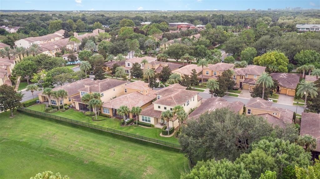 En Venta: $925,000 (4 camas, 3 baños, 3451 Pies cuadrados)