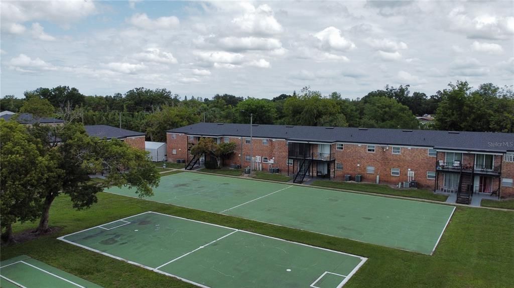 Activo con contrato: $115,000 (1 camas, 1 baños, 777 Pies cuadrados)