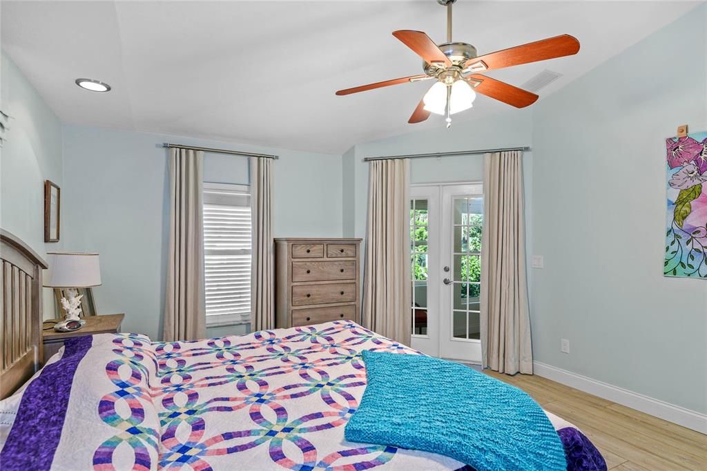 En Venta: $824,900 (3 camas, 2 baños, 2088 Pies cuadrados)