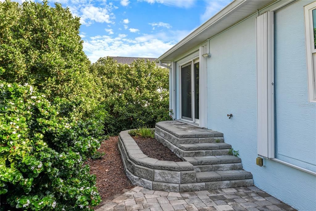 En Venta: $824,900 (3 camas, 2 baños, 2088 Pies cuadrados)