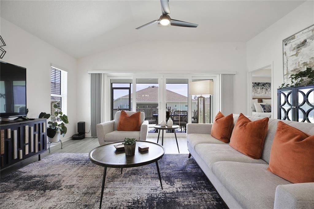 На продажу: $369,900 (3 спален, 2 ванн, 1512 Квадратных фут)