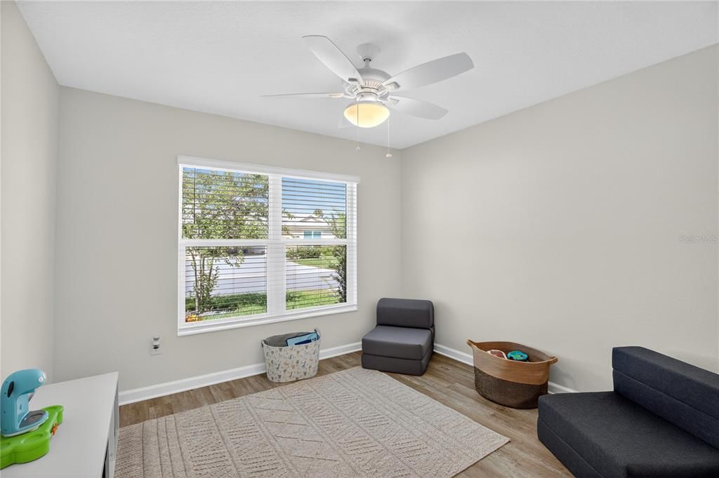 На продажу: $369,900 (3 спален, 2 ванн, 1512 Квадратных фут)