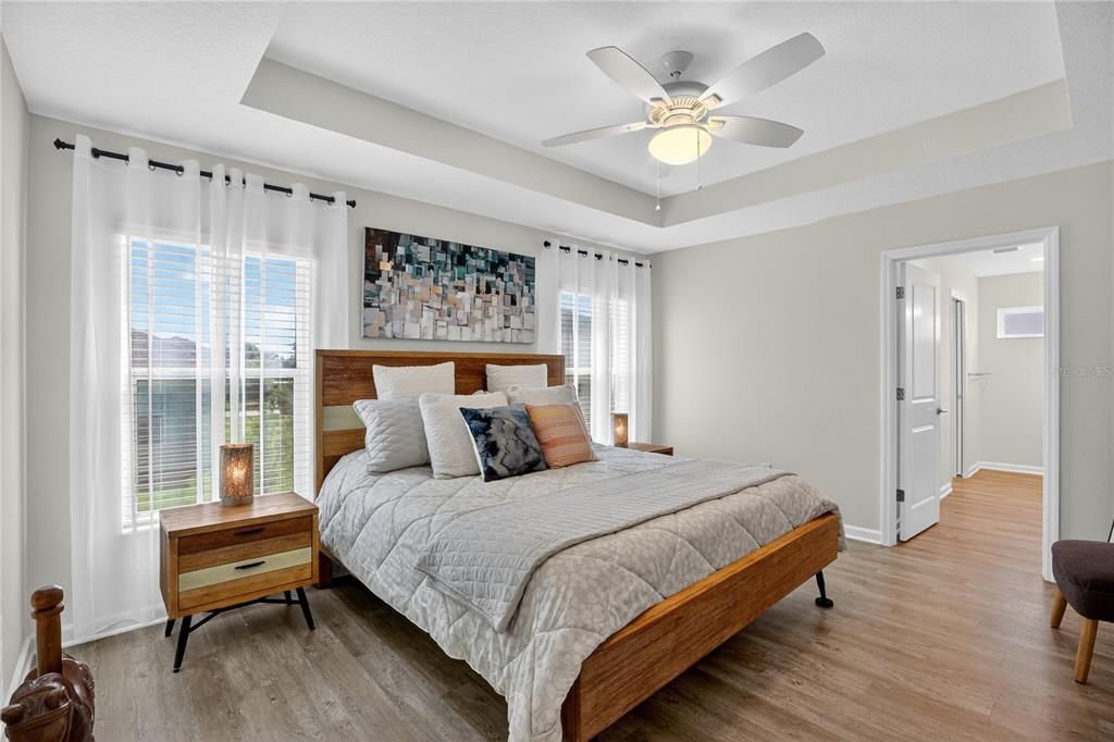 На продажу: $369,900 (3 спален, 2 ванн, 1512 Квадратных фут)