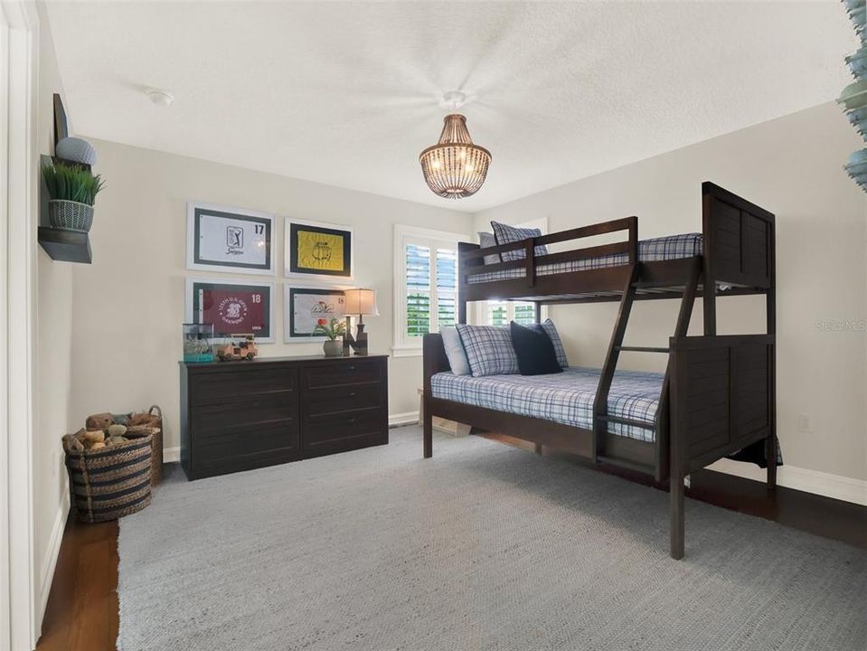 Active With Contract: $1,174,900 (4 beds, 3 baths, 2999 Square Feet)