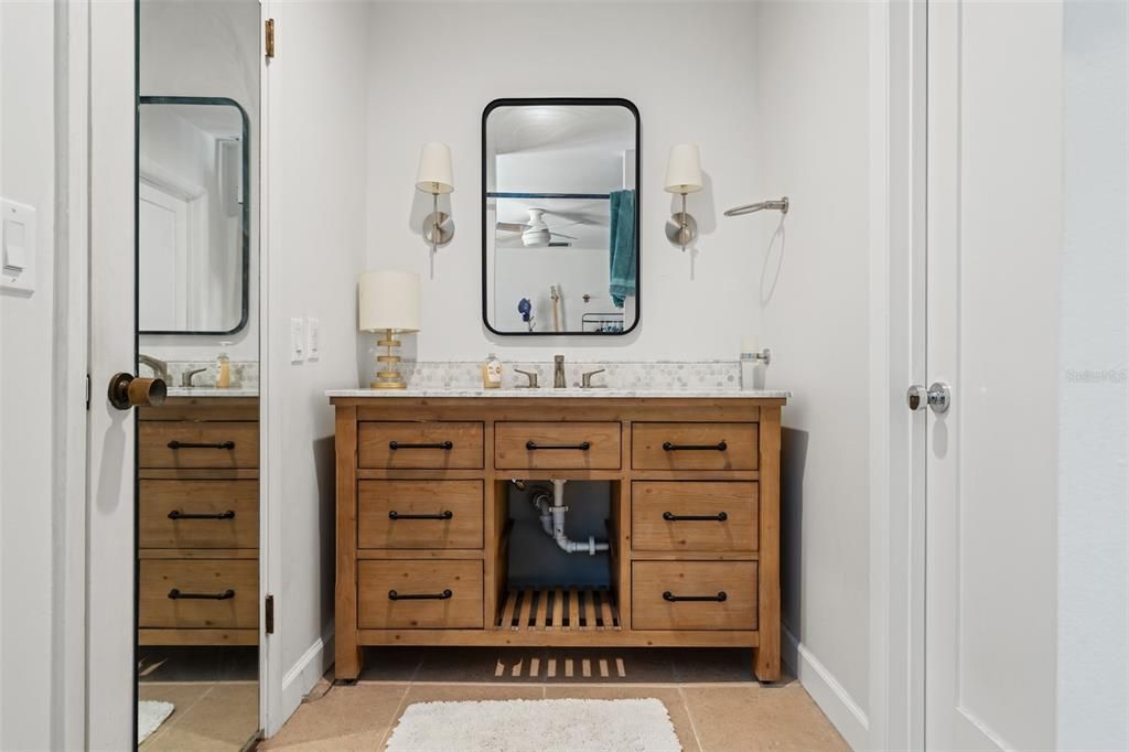 待售: $949,999 (4 贝兹, 3 浴室, 3201 平方英尺)