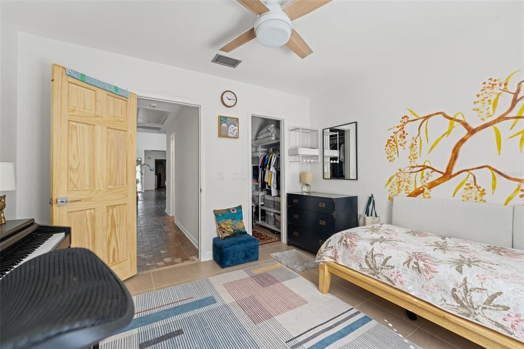 待售: $949,999 (4 贝兹, 3 浴室, 3201 平方英尺)