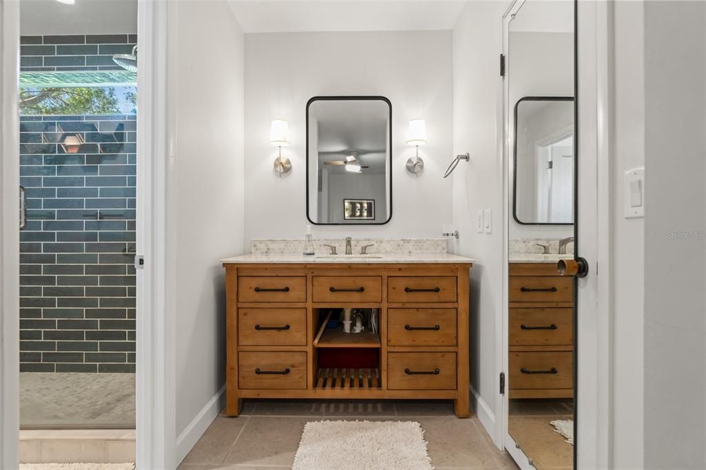 待售: $949,999 (4 贝兹, 3 浴室, 3201 平方英尺)