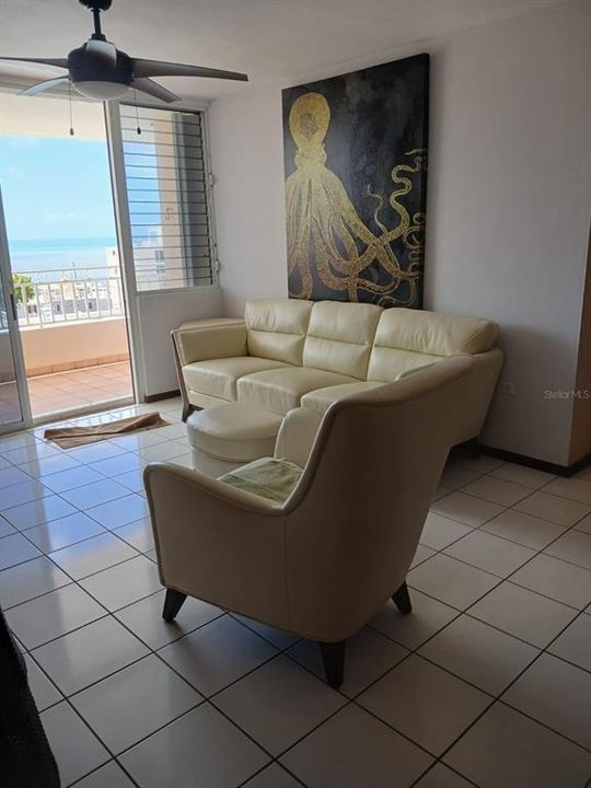 En Venta: $260,000 (3 camas, 2 baños, 1246 Pies cuadrados)