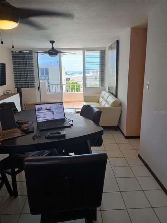 En Venta: $260,000 (3 camas, 2 baños, 1246 Pies cuadrados)