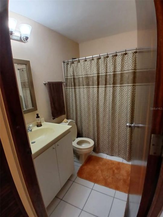 En Venta: $260,000 (3 camas, 2 baños, 1246 Pies cuadrados)