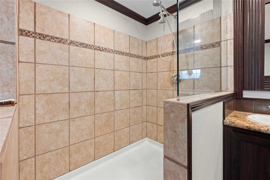 待售: $450,000 (3 贝兹, 2 浴室, 1456 平方英尺)