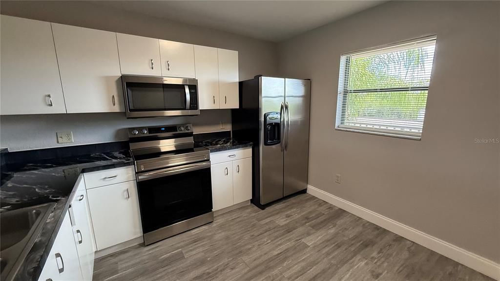 For Rent: $1,425 (2 beds, 2 baths, 1153 Square Feet)