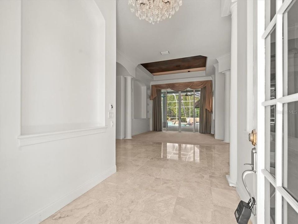 待售: $2,390,000 (4 贝兹, 5 浴室, 4579 平方英尺)