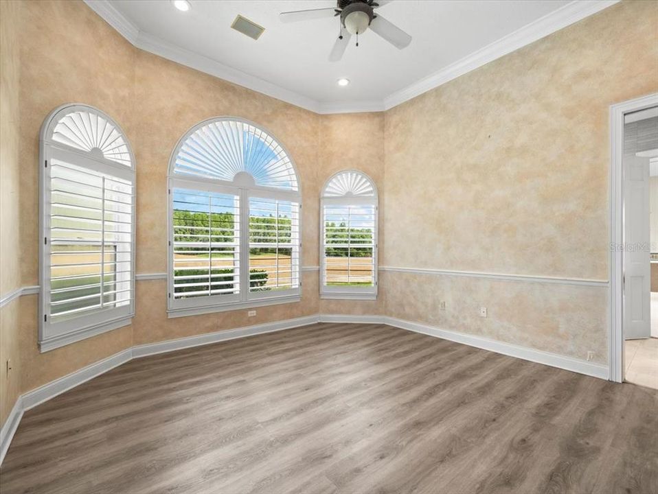 待售: $2,390,000 (4 贝兹, 5 浴室, 4579 平方英尺)