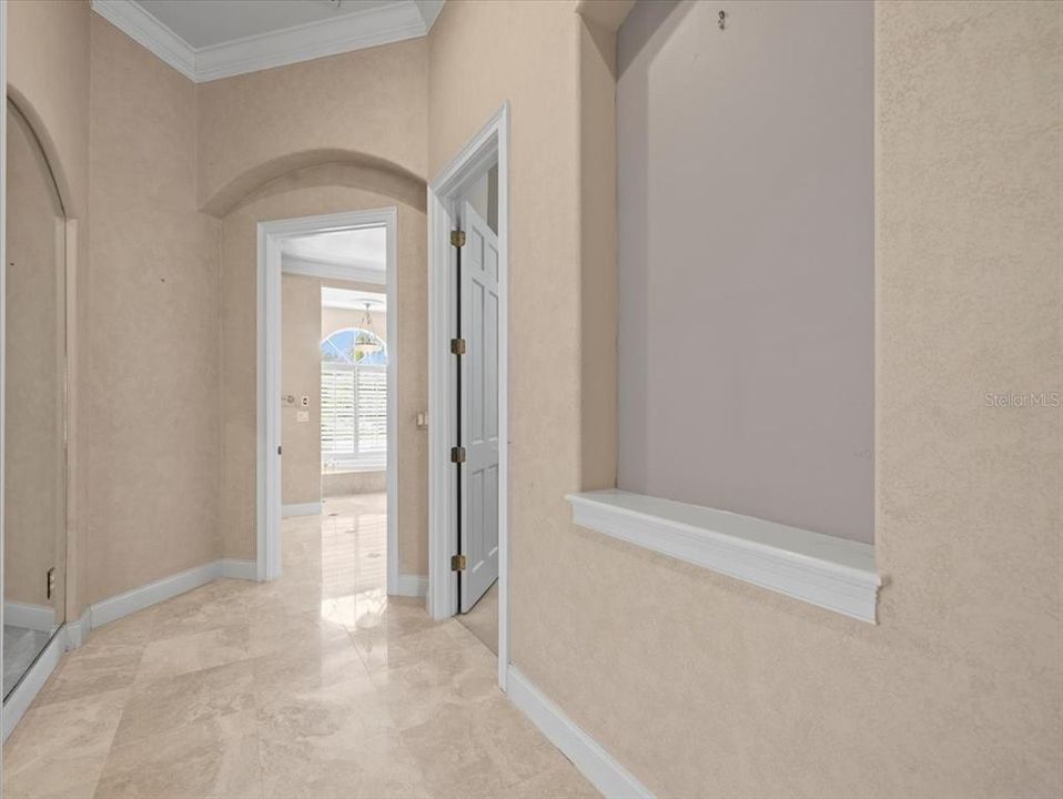 待售: $2,390,000 (4 贝兹, 5 浴室, 4579 平方英尺)