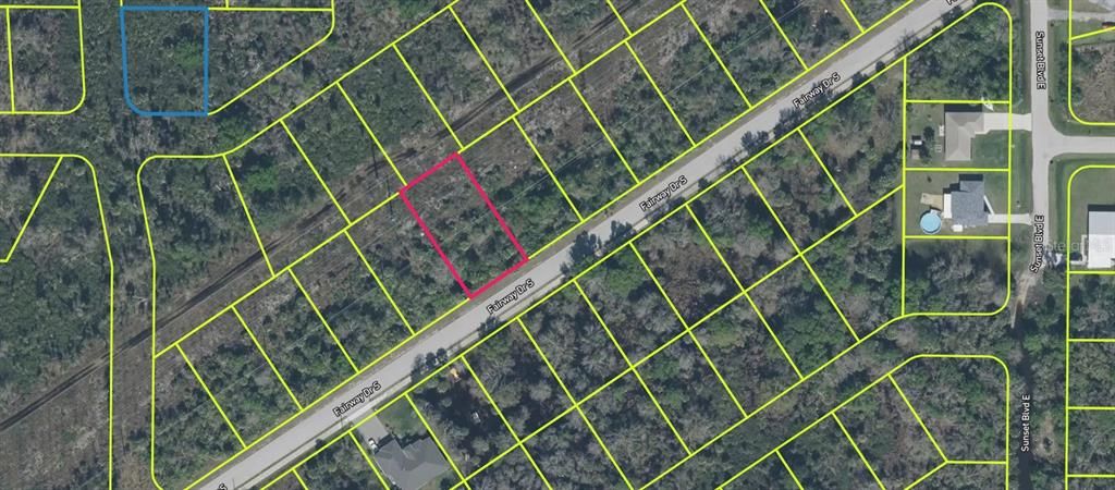 For Sale: $20,000 (0.28 acres)