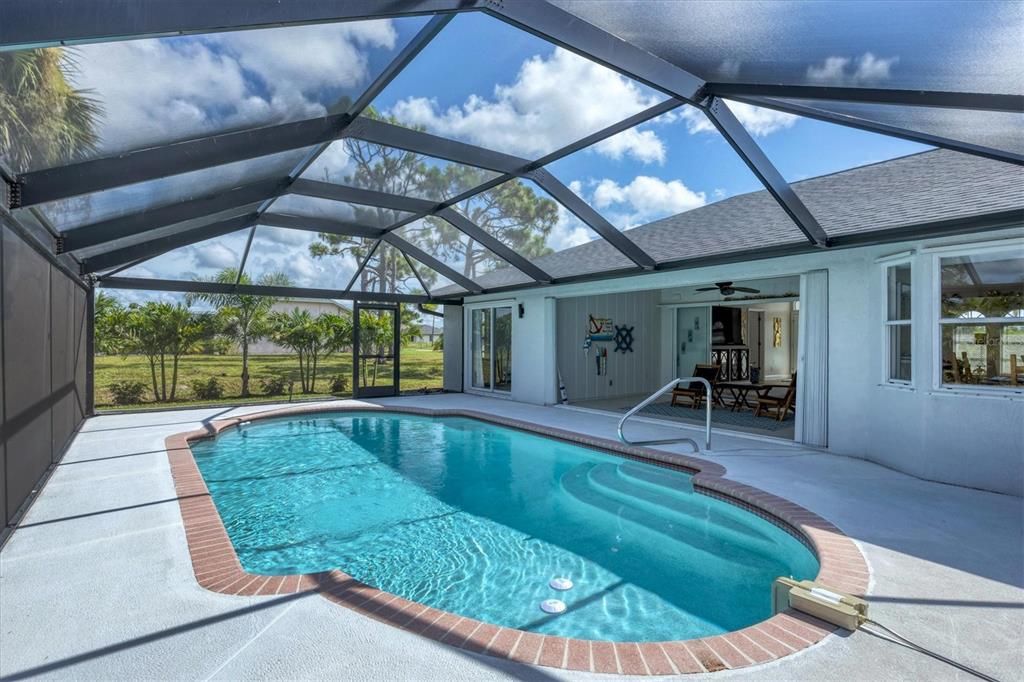 En Venta: $429,000 (3 camas, 2 baños, 1835 Pies cuadrados)