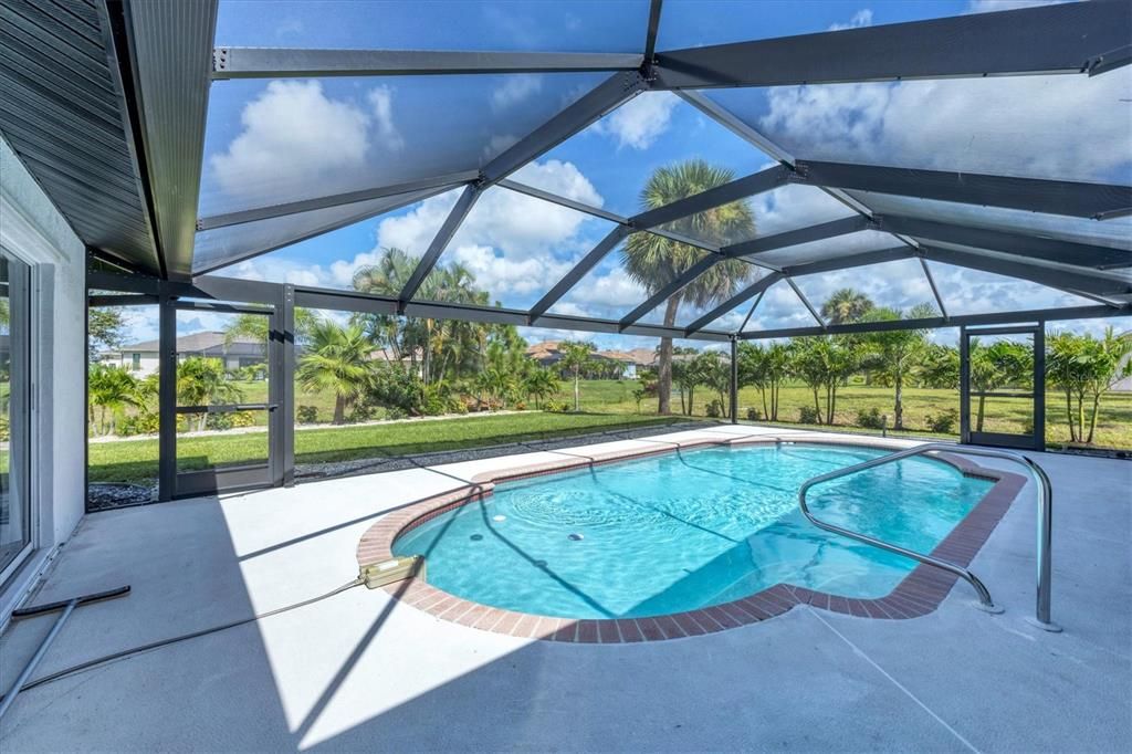 En Venta: $429,000 (3 camas, 2 baños, 1835 Pies cuadrados)